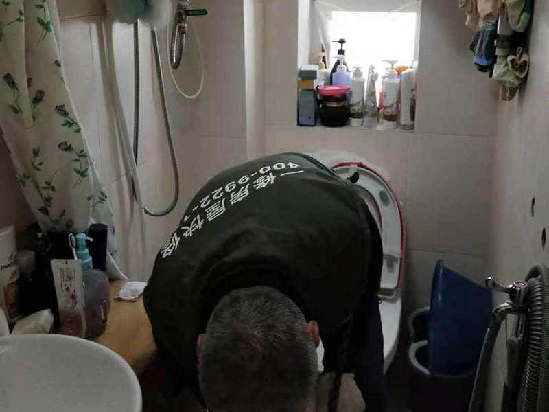 惠州馬桶疏通的辦法，如果都不行及時請人上門疏通