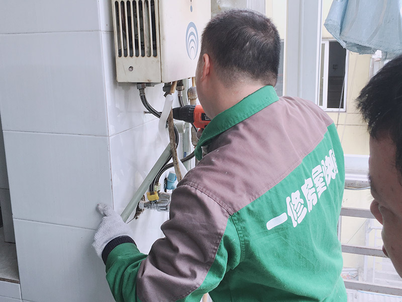 珠海空氣能熱水器安裝公司哪家好,珠海熱水器維修人工費(fèi)是多少