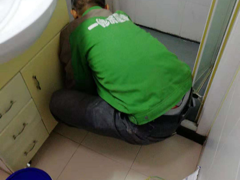 蘇州飄窗防水怎么做效果好，蘇州飄窗防水做了還是漏的原因