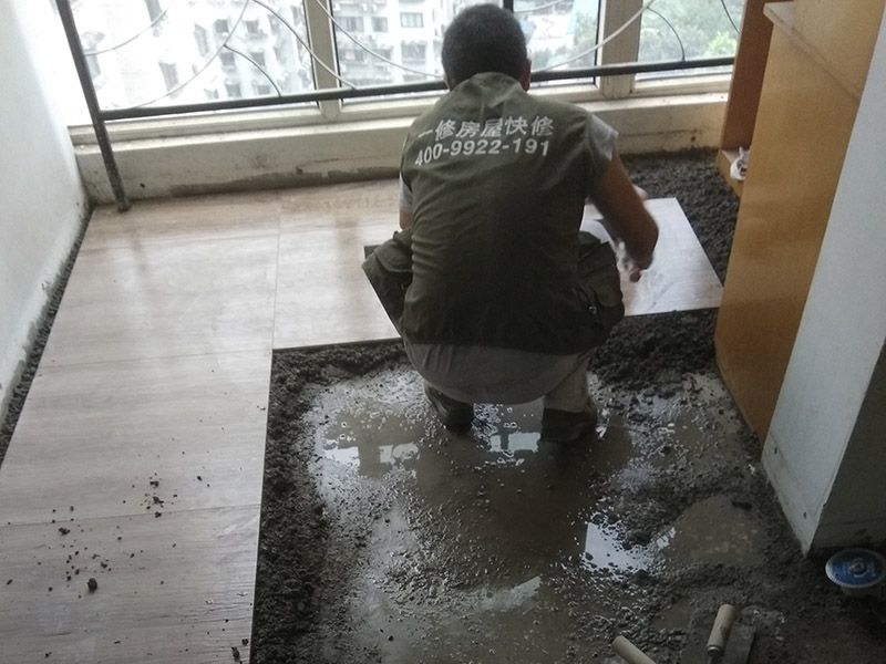 天津實木地板修補價格，天津實木地板保養(yǎng)