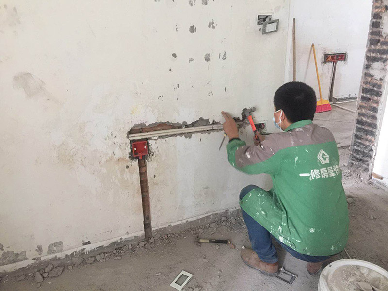重慶電工修電線遇到電線拉不出來(lái)的時(shí)候，通常都是如何應(yīng)對(duì)的