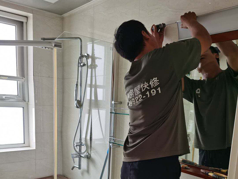 定制家具多少錢一平米，全屋定制家具需