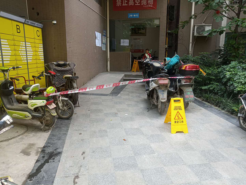 武漢車庫門維修，車庫門有兩個主要組成