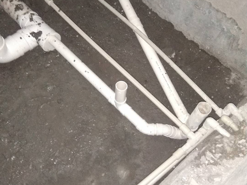 老房地面漏水到樓下，地面漏水注漿打一