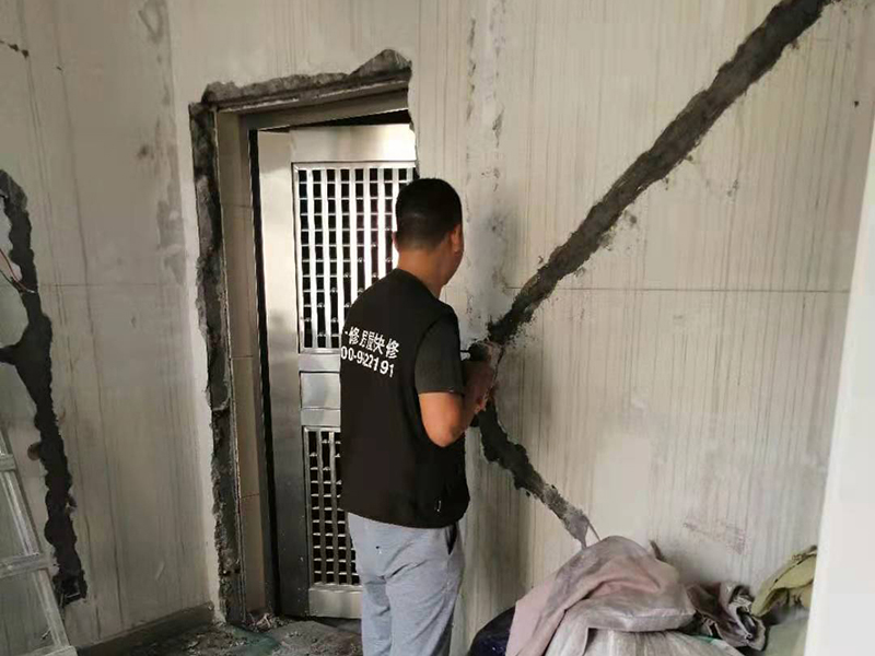 成都?jí)γ婀柙迥喾?，?yīng)該如何操作